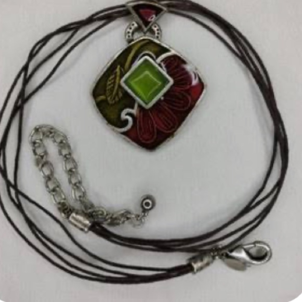 CHICO’S PENDENT NECKLACE - Picture 6 of 6